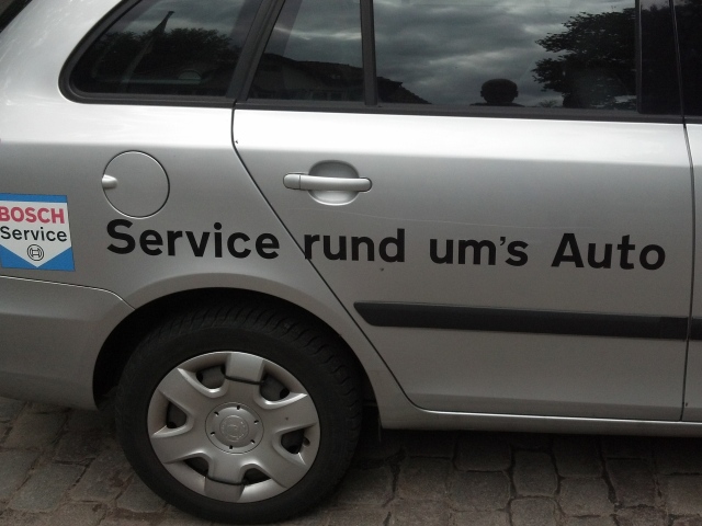 Firmenwagen-Aufschrift - 22.07.2012