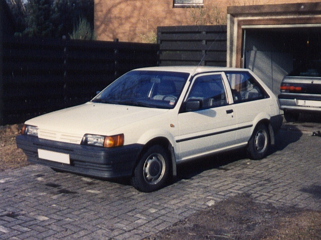 NISSAN Sunny N13 : Oldenburg - Anfang 1994