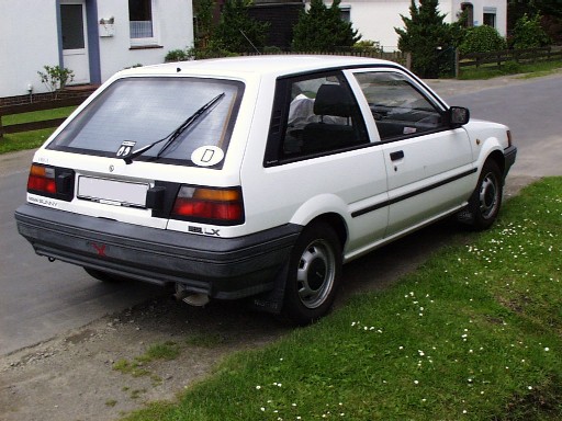 NISSAN Sunny N13 : Oldenburg - 06.2002