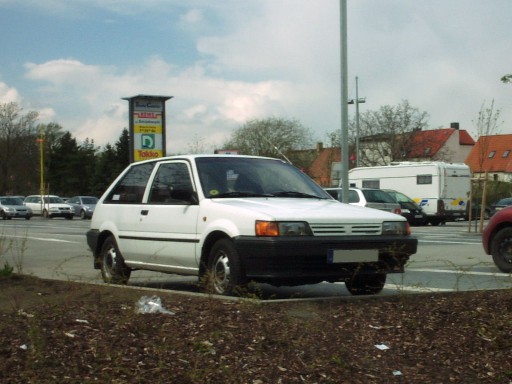 NISSAN Sunny N13 Diesel LX : Thale (Harz) - 29.04.2006