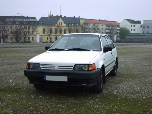 NISSAN Sunny N13 Diesel LX : Bremerhaven - 18.02.2007