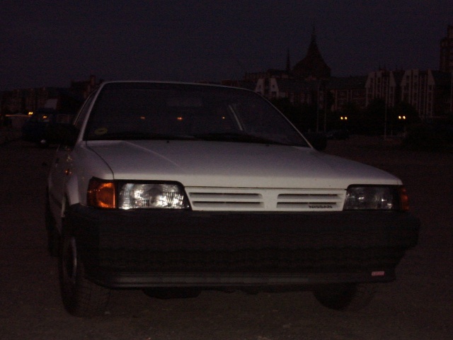 NISSAN Sunny N13 Diesel LX : Rostock (Hafen) - 13.06.2007