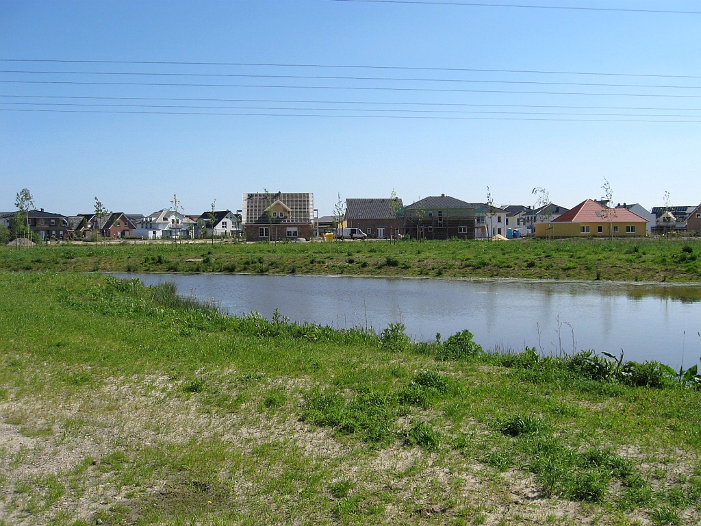 Panoramio-Archiv : Neubausiedlung am Maurits-Ostyn-Weg - Borgfeld, Bremen - 05.2010