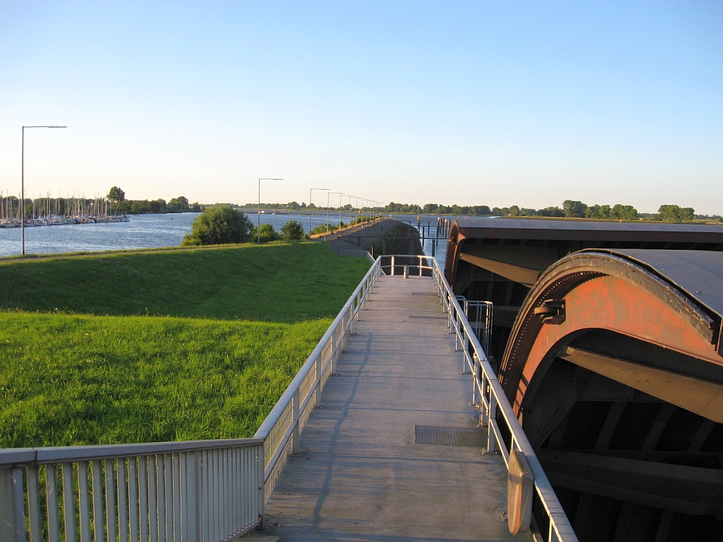 Panoramio-Archiv : Huntesperrwerk - Elsfleth - 06.2010