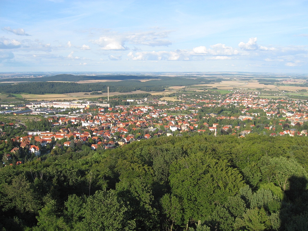 Panoramio-Archiv : Blick vom Aussichtsturm Ziegenkopf auf Blankenburg - 08.2010