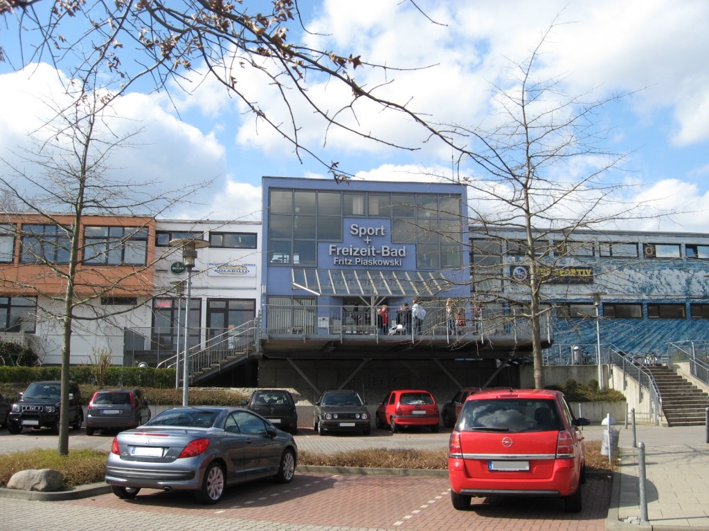 Panoramio-Archiv : Eingangsbereich Sport- und Freizeitbad Vegesack - Vegesack, Bremen - 04.2008