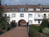 Fuweg zwischen Rosenakstrae und Grpelinger Heerstrae - Lindenhof, Grpelingen, Bremen (04.2010) - Bild 4/86
